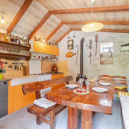 Holiday home Countryside House Dugobabe *