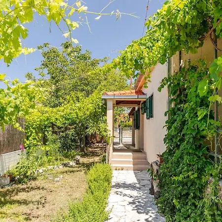 Tatil Evi Countryside House Dugobabe Brstanovo
